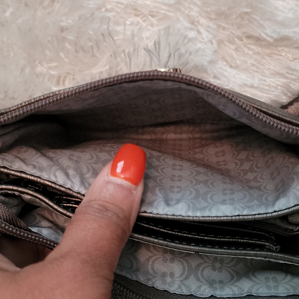 Crossbody Bag - Picture 3 of 4